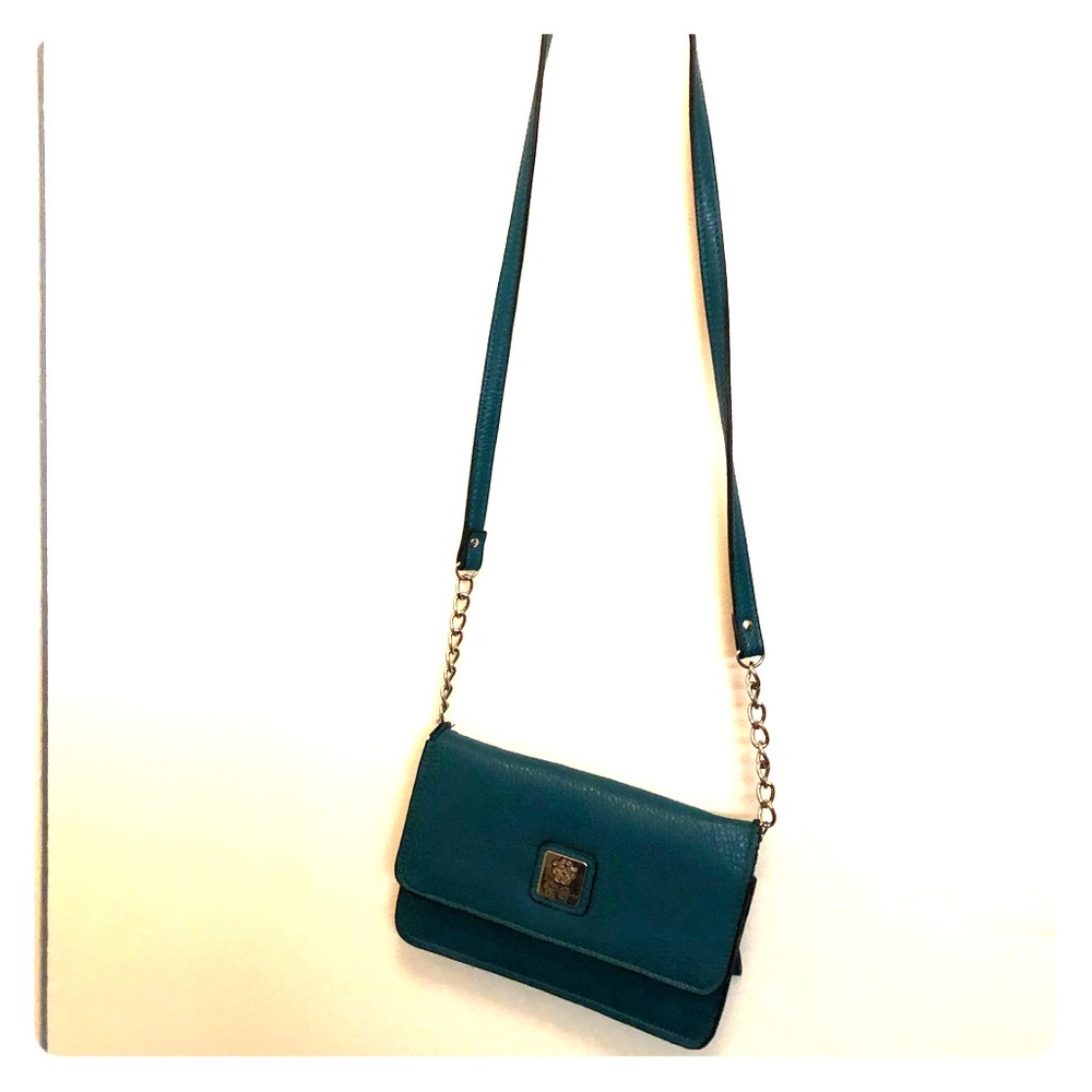 Jessica Simpson cross body